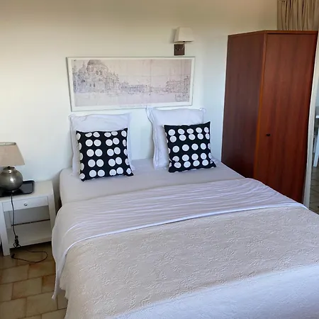 Apartamento - 40 M2 *